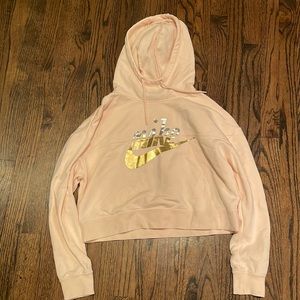Womens Nike cropped hoodie.